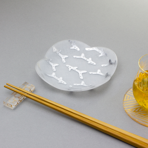 箔まめざら　ジオメトリー　シルバー　網目ハンド